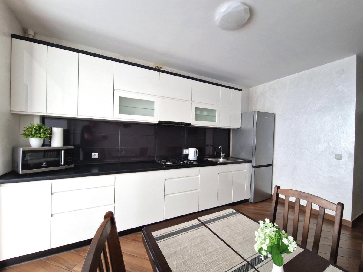 Apartment On Belvedere Ivano-Frankivsk Exterior foto