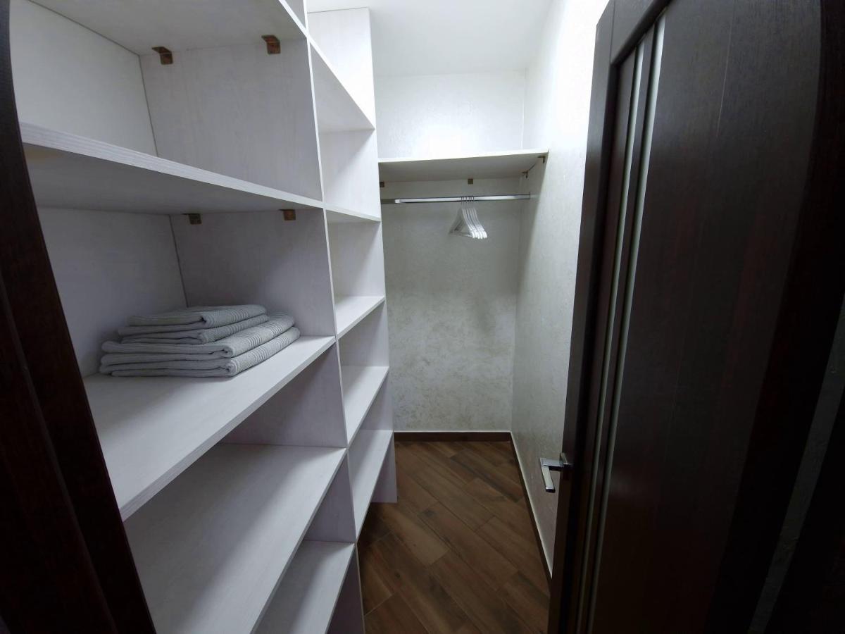 Apartment On Belvedere Ivano-Frankivsk Exterior foto