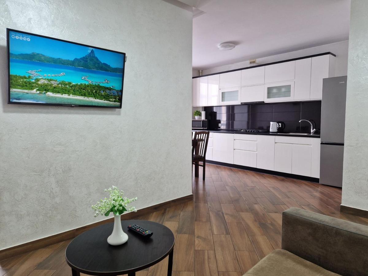 Apartment On Belvedere Ivano-Frankivsk Exterior foto